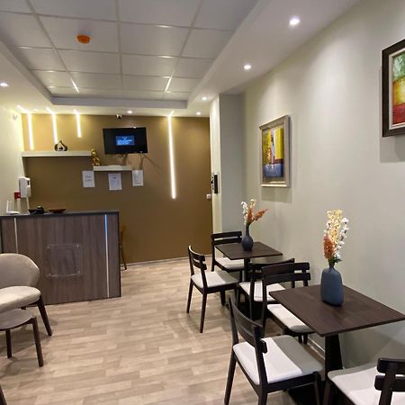 Hostel Apart Dar el Beïda Екстериор снимка